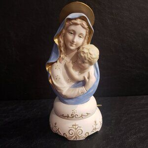 Vintage Hand Painted Mother And Child Porcelain Bust Music Box